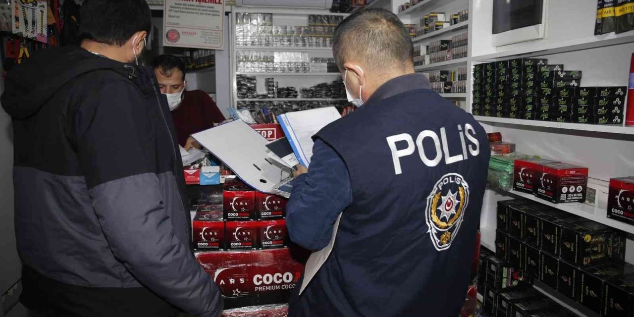 Antalya’da Okul Çevrelerinde 228 Polisle Denetim