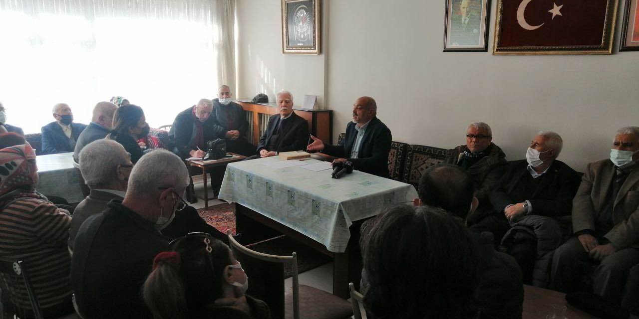 Ekonomist Ender Özerdem: “Petrolün Bu Fiyatlarını Sadece Birkaç Aile Belirliyor”