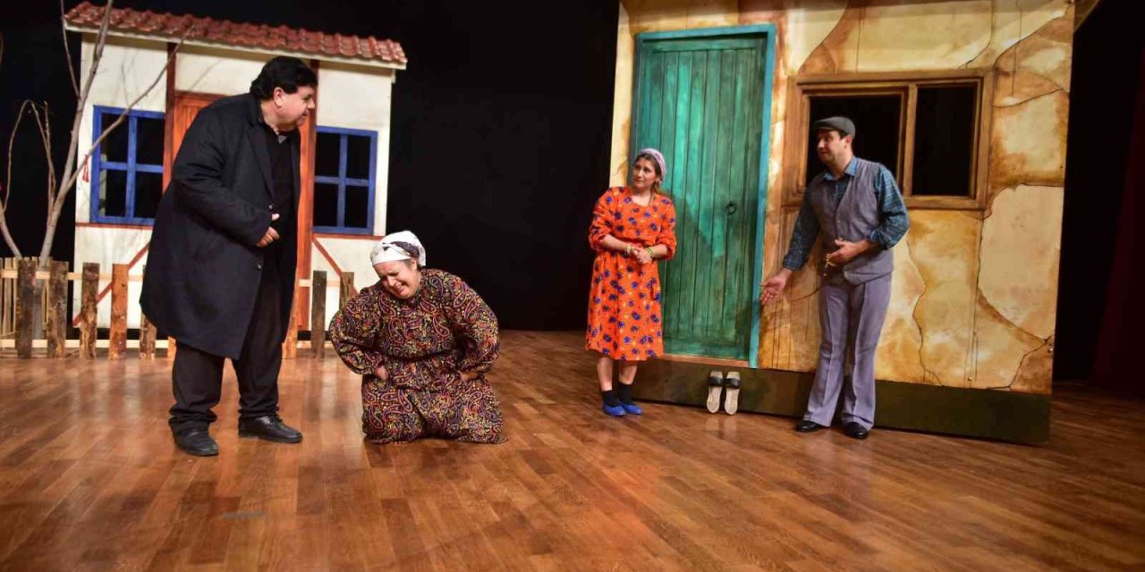 ‘Nalınlar’ Kbt Sahnesinde