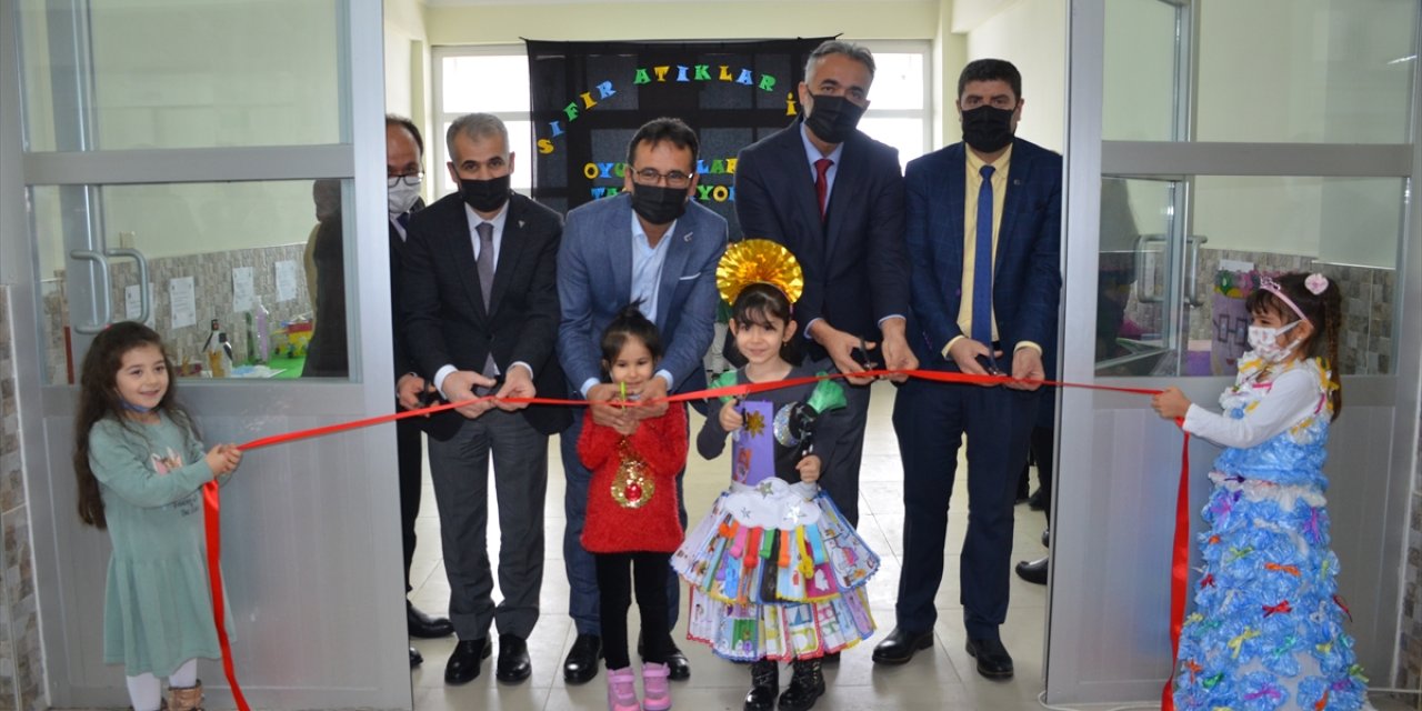 Karaman’da "Sıfır Atıklar İle Oyuncaklarımı Tasarlıyorum" Sergisi Açıldı