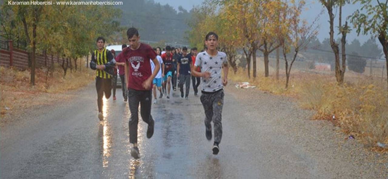 Ermenek'te Cumhuriyet İçin Koştular