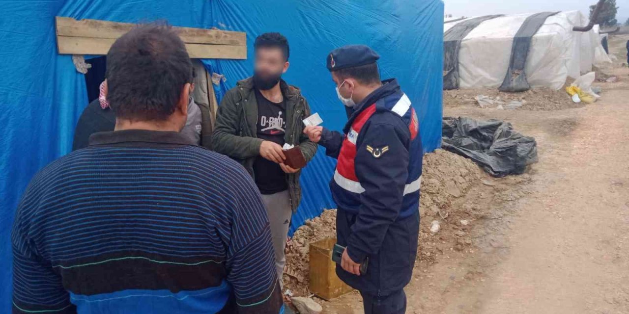 Jandarmadan Düzensiz Göçe Yönelik Huzur Uygulaması