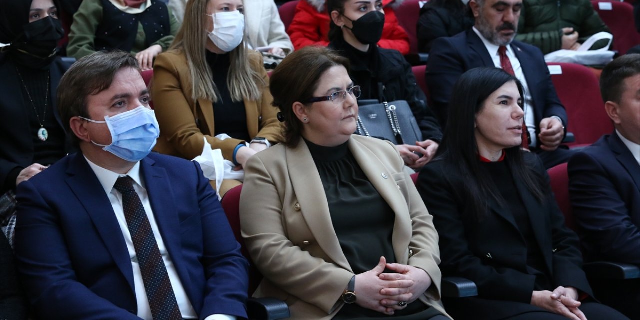 Aksaray'da Kız Çocukları Günü Programında Düzenlendi