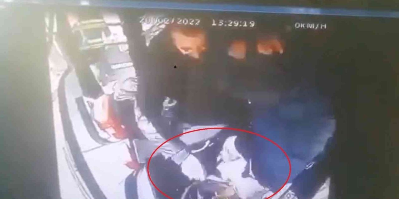 Eskişehir'de Otobüs Şoförüne Bıçaklı Saldırı