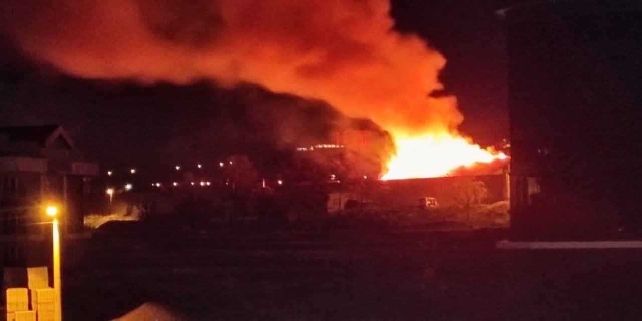 Aksaray’da Eski Cezaevinde Yangın Paniği