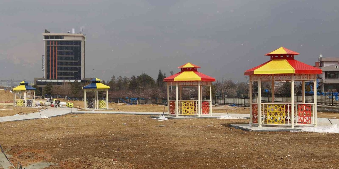 Tribün Değil Yeşil Alan Yapılıyor