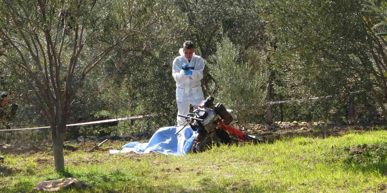 Tarlada Çalıştığı Çapa Makinesinin Altında Kalan Adam Hayatını Kaybetti