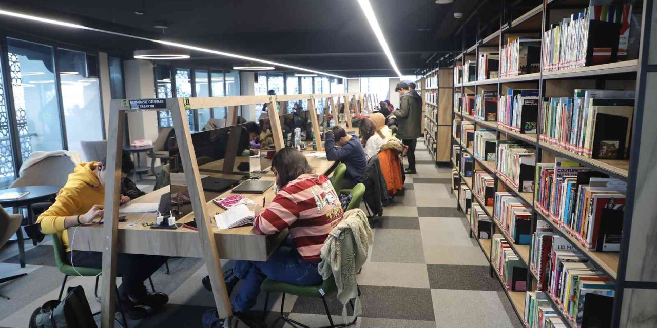Talas’ın Kütüphaneleri Öğrencilerin Gözdesi