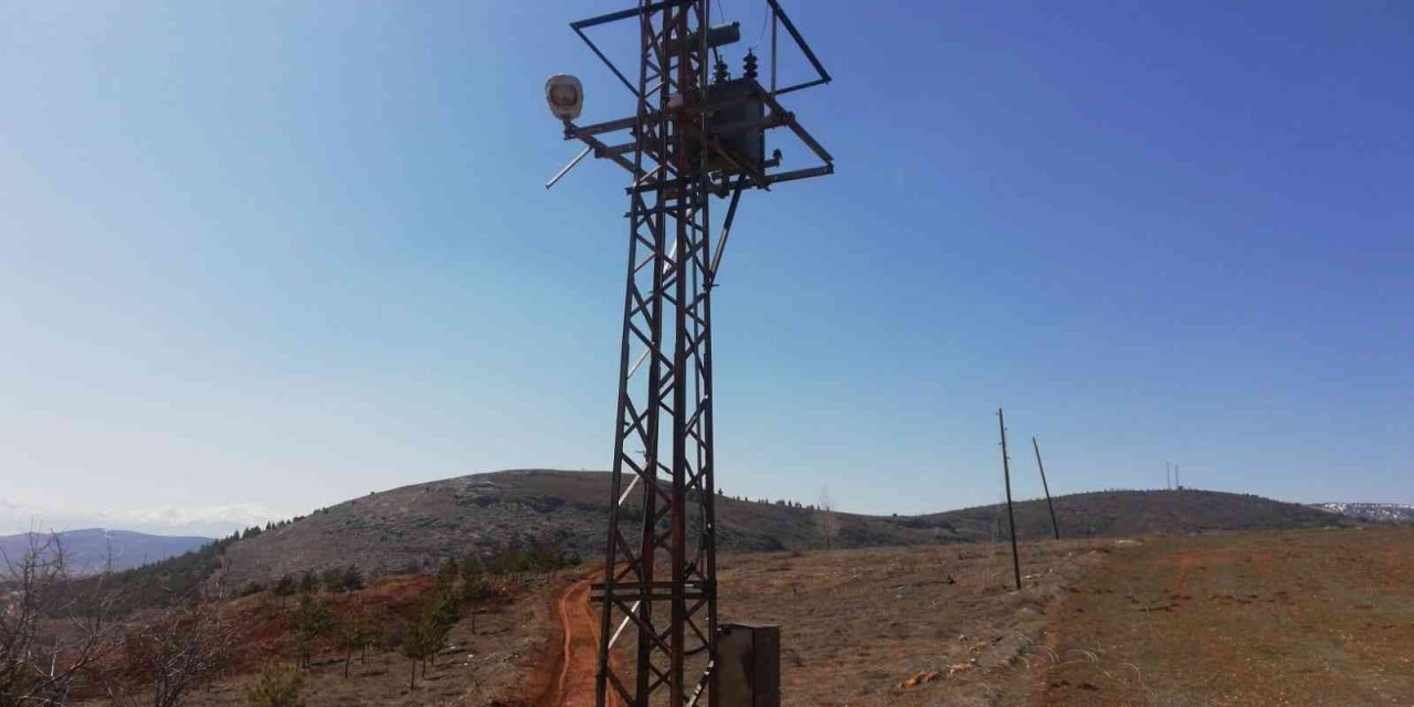 Konya’da Trafo Çalan Hırsızlar Mahalleyi Susuz Bıraktı