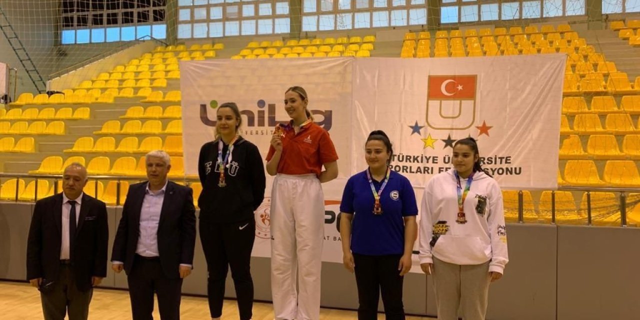 Beyza Basma Türkiye 2.si Oldu