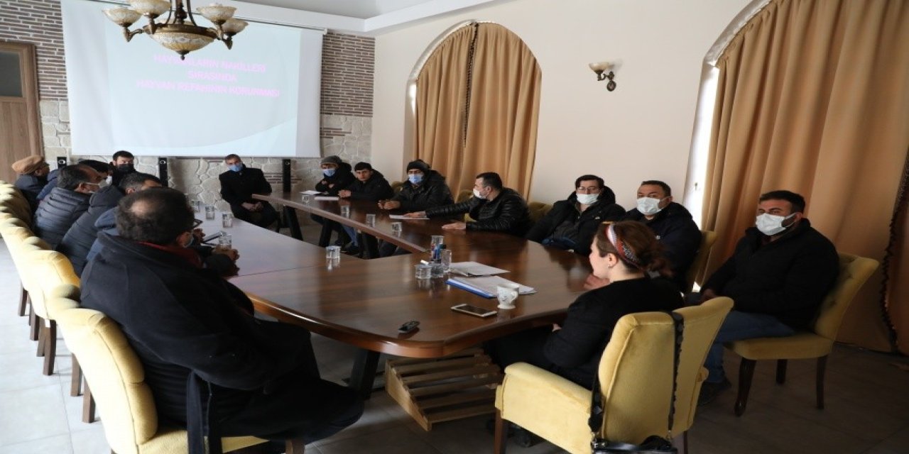 Hayvan Nakilleri Hakkında Eğitim Verildi