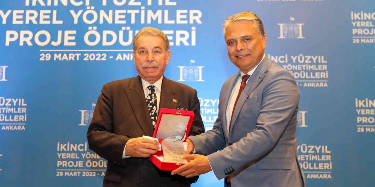 Çevreci Komşu Kart’a ‘yerel Yönetim Proje Ödülü’