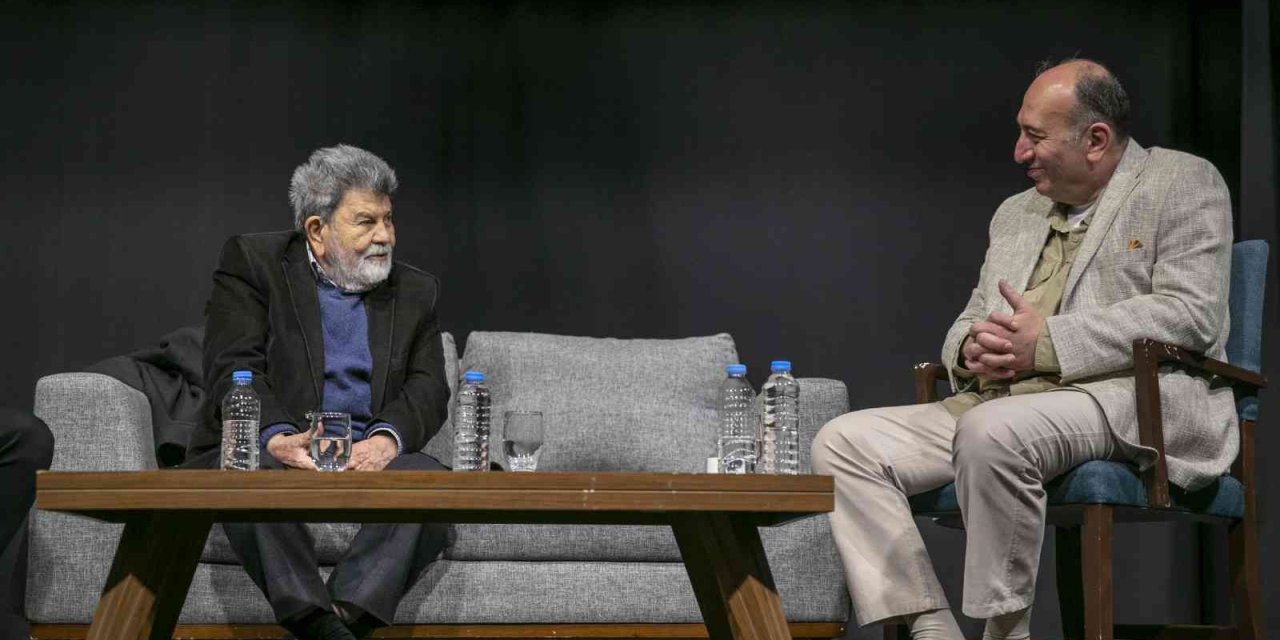 Şair Ve Çevirmen Cevat Çapan, Mersin Şehir Tiyatrosu Oyuncularıyla Buluştu