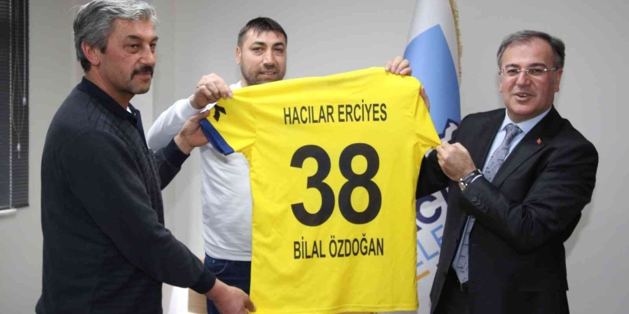 Hacılar Erciyesspor Yönetiminden Başkan Özdoğan’a Ziyaret