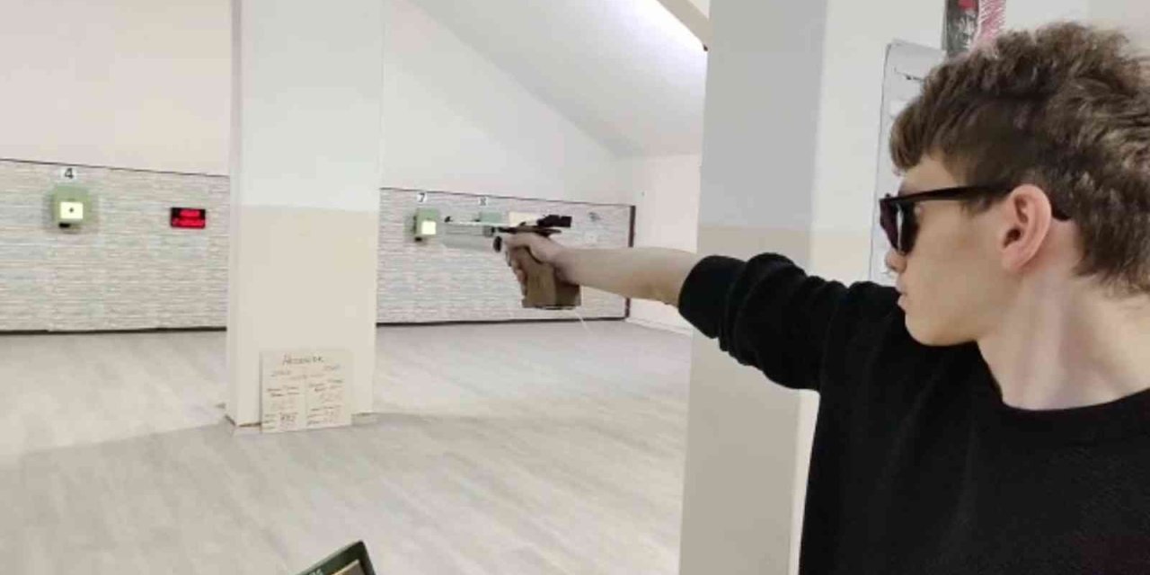 Atıcılık Sporuyla İlgilenen Eskişehirli Öğrenciler, Mersin’de Şampiyon Olmak İstiyor