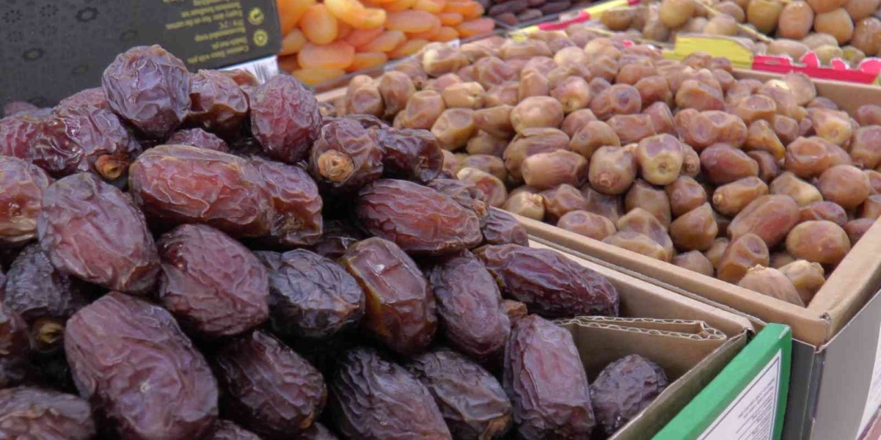 Ramazan Ayı Hurmaya Olan İlgiyi Artırdı