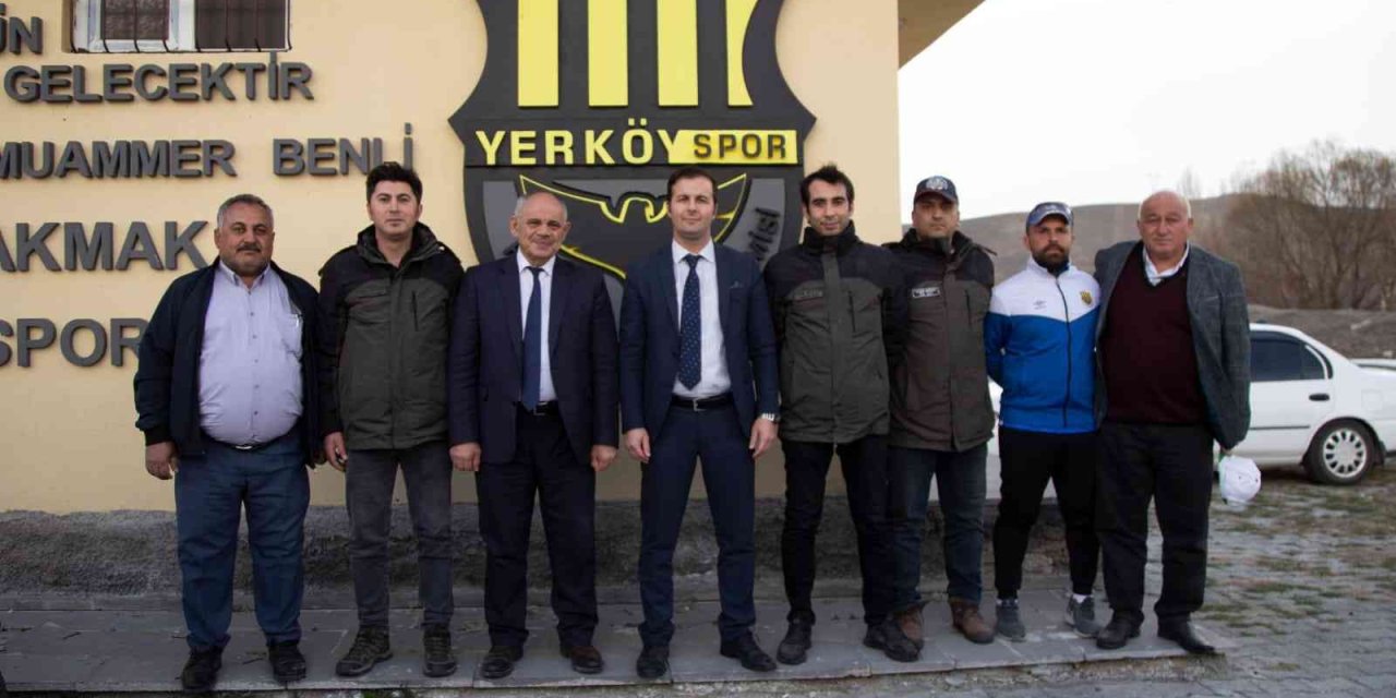 Gazi Osman Çakmak Stadı Güzelleşiyor