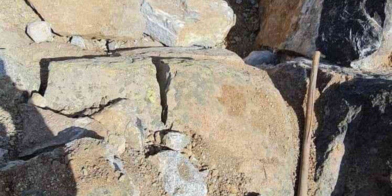 1. Derece Sit Alanında Kaçak Kazı Yapan 3 Kişi Suçüstü Yakalandı