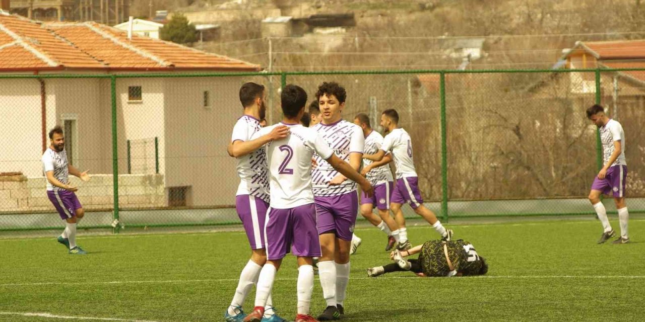 Kayseri 1.amatör Küme: Kocasinan Yemlihaspor: 3  - Anayurt Finalspor: 1