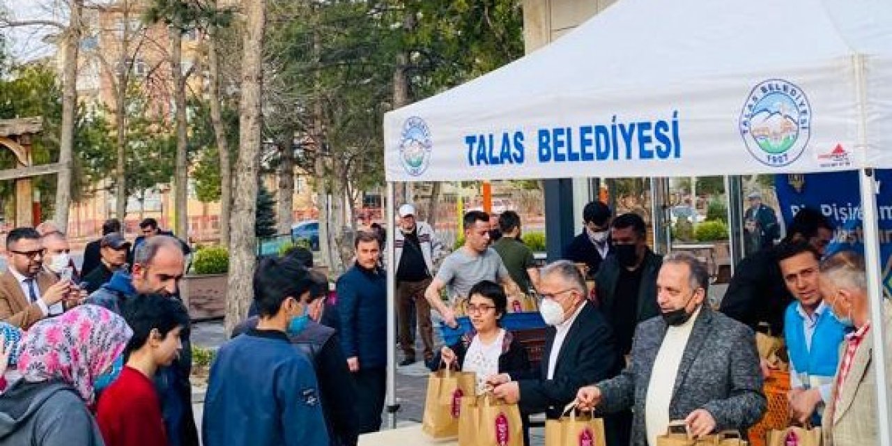 Talas’ta “biz Pişirelim Siz Ulaştırın” Uygulaması Devam Ediyor