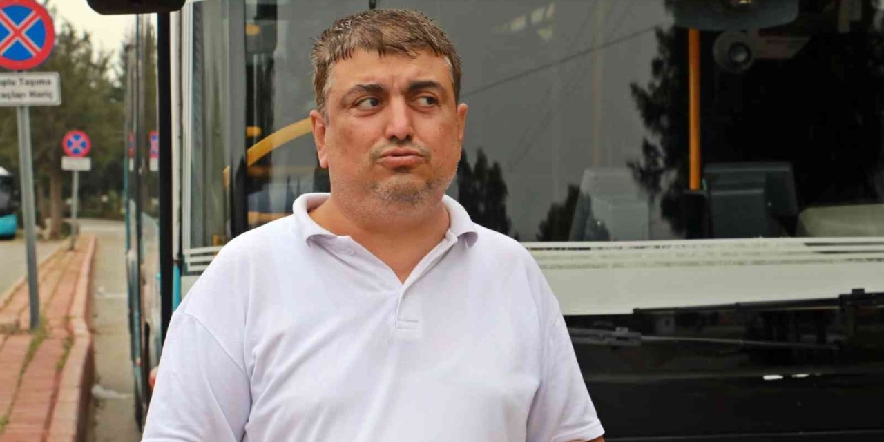 Yolcuyla Tartışıp ‘şoförden Olmayanlar İnsin’ Diyen Şoför: “geldiğimde Otobüs Bomboştu”