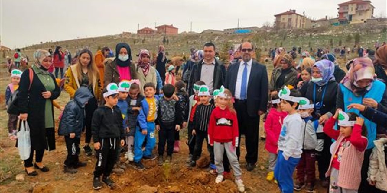 Karaman'da "Fidanımla Büyüyorum" Etkinliği Yapıldı