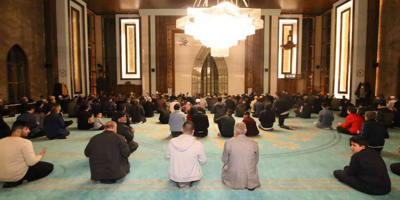 Kayseri'de Şehit Polis Kilci İçin Mevlit Okutuldu