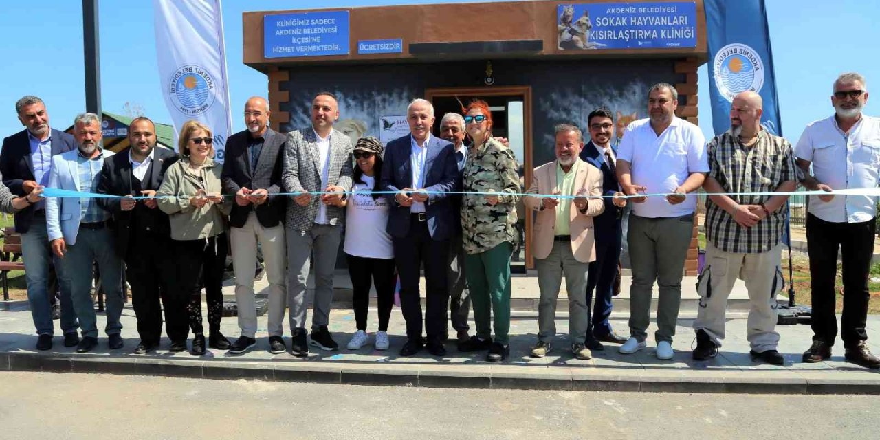 Akdeniz Belediyesi Sokak Hayvanlarını Kısırlaştırma Kliniği Açıldı