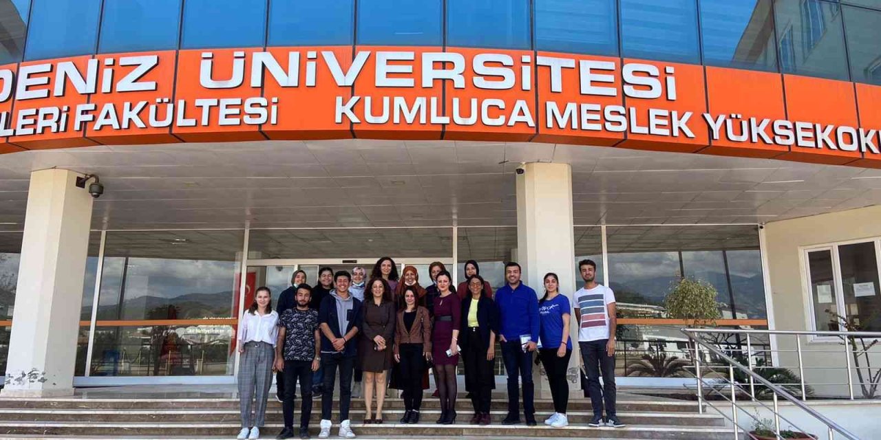 Z Kuşağında Sosyal Medya Bağımlılığı Tehlikesi