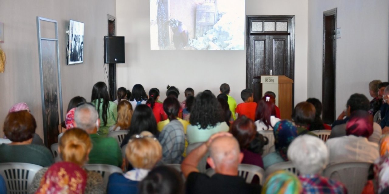 ‘yün Bebek’ Filminin Gösterimi Silifkeli Kadınlar İçin Gazi Çiftliği’nde Yapıldı.
