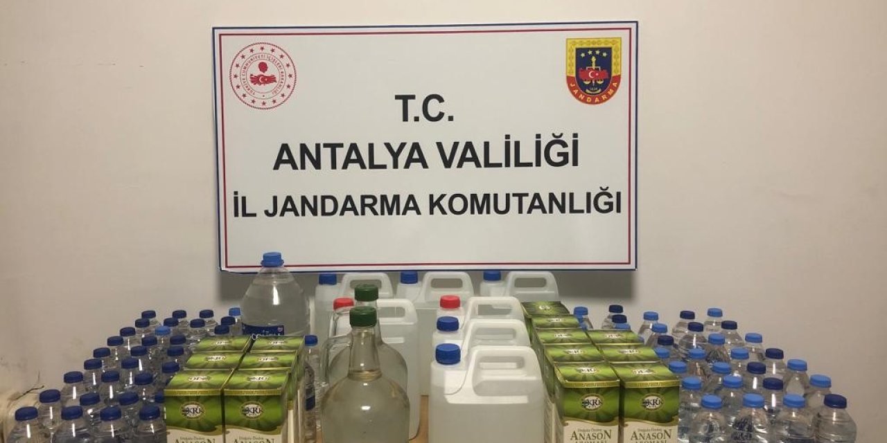 Evinde Alkol Üretip Satan Şahsa Operasyon