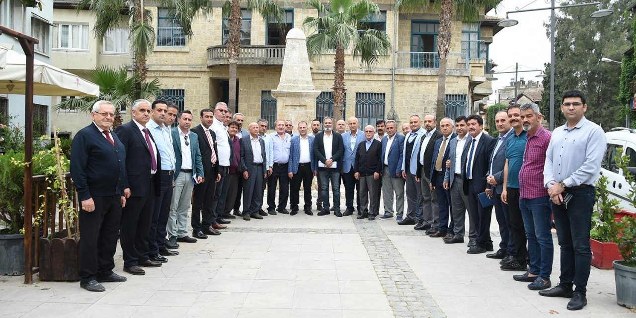 Başkan Bozdoğan, Bayramda Muhtarların Talep Ve Sorunlarını Dinledi