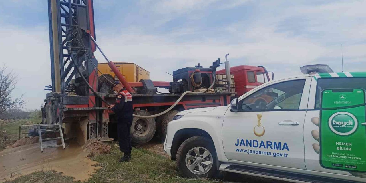 Ruhsatsız Açılan Kuyu Jandarma Ekiplerince Kapatıldı