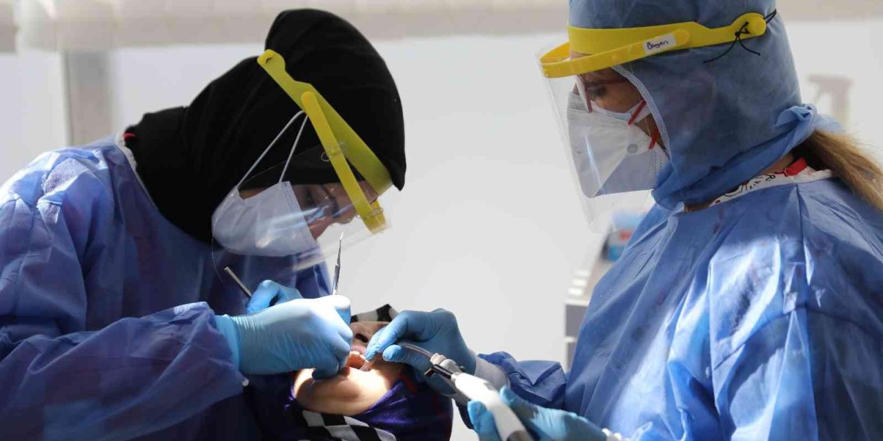 Büyükşehir Ağız Ve Diş Sağlığı Polikliniği’nde Bir Yılda 8 Bin 408 Hastaya Hizmet Verildi