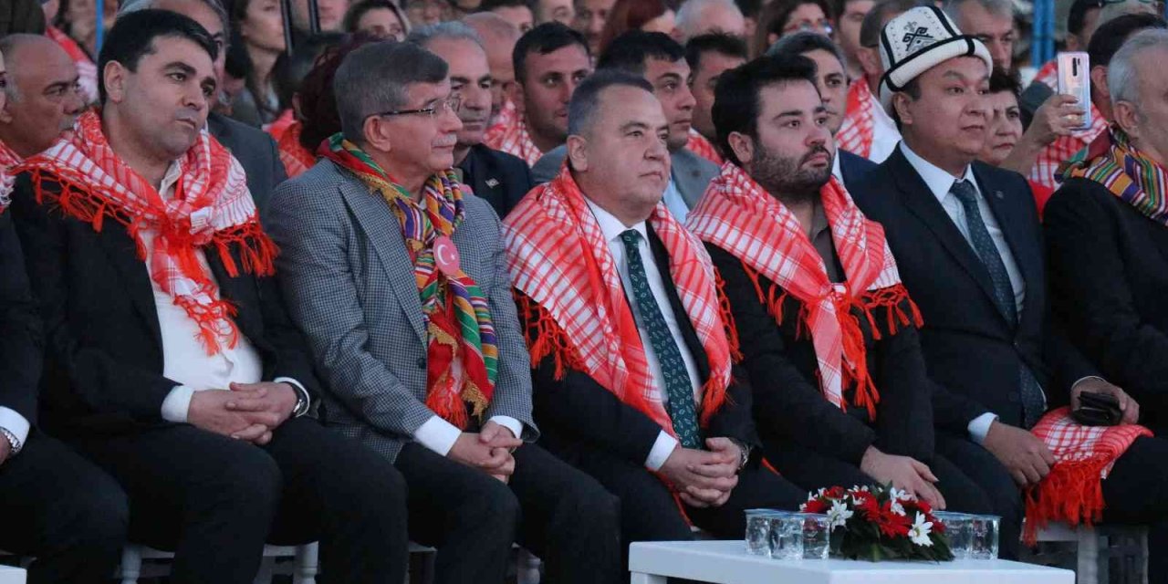 Başkan Böcek: "toroslardan Tüten Dumanı Antalya’dan Dünyaya Yayıyoruz"