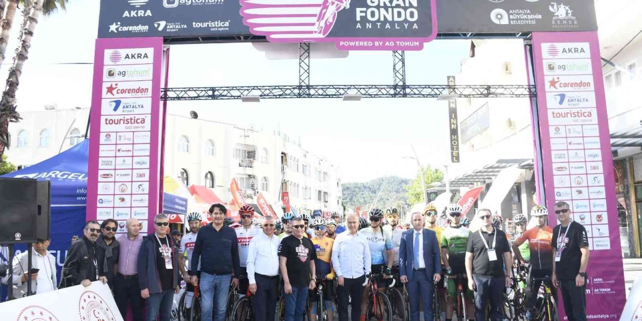 Kemer’de 14 Ülkeden 526 Amatör Bisikletçi Yarıştı