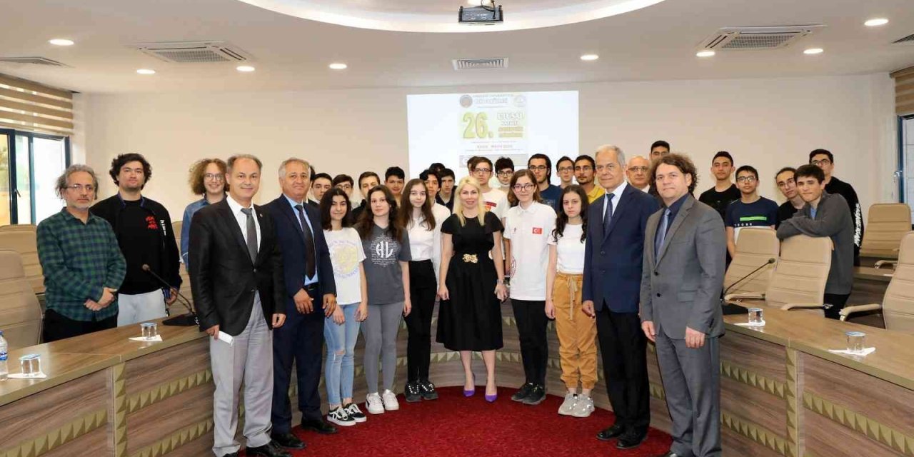 Antalya Matematik Olimpiyatı’nda Şampiyonlar Belli Oldu