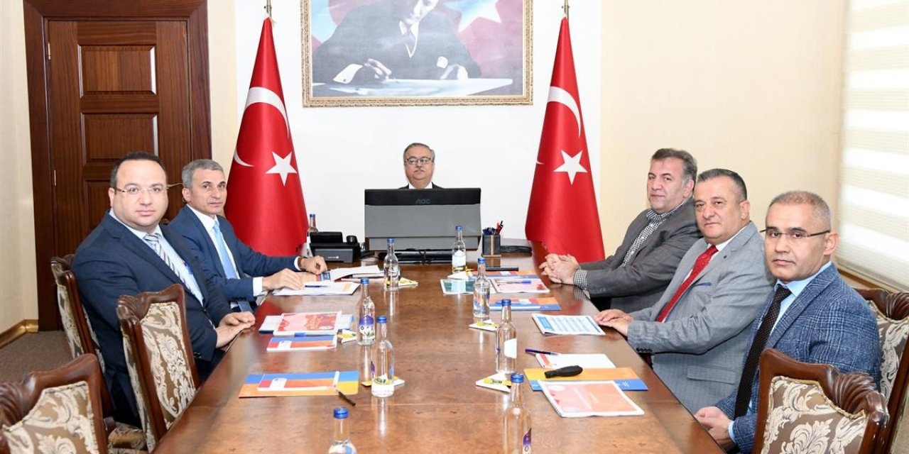 Mersin’de Milli Eğitim Yatırımları Değerlendirildi