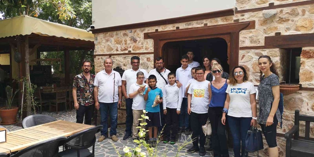 Engelli Bireylere Müzecilik Ve Kültürel Miras Eğitimi