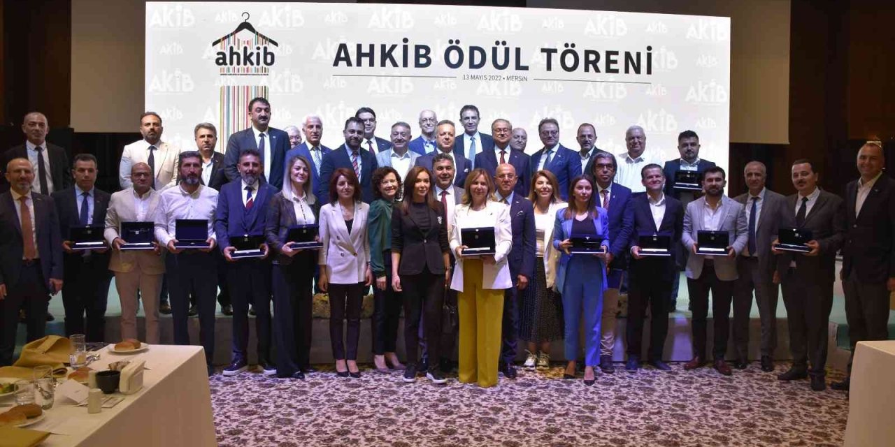 Tekin: “hazır Giyim Ve Konfeksiyon Sektöre İhracat Rekorlarına İmza Attı”