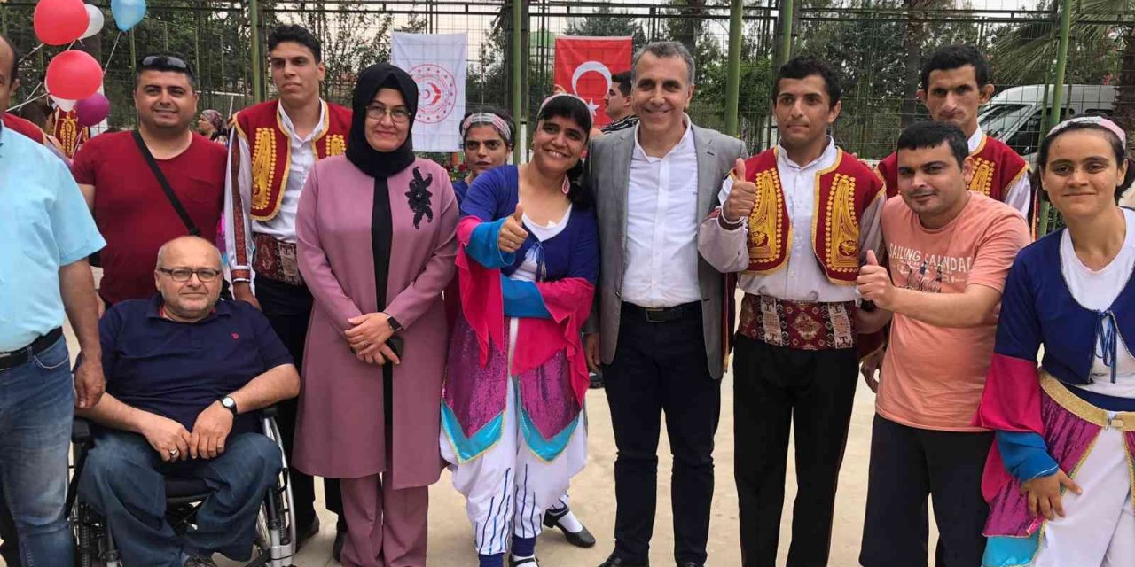 Mersin’de Engelliler Haftasında Etkinlik Düzenlendi