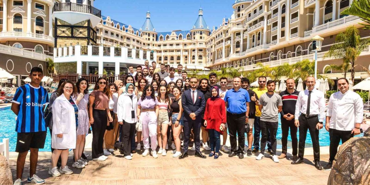 Alkü’lü Öğrenciler Sağlık, Güvenlik Ve Hijyen Eğitimi Aldı