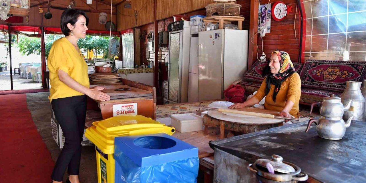 Konyaaltı’ndan İşletmelere Sıfır Atık Eğitimi