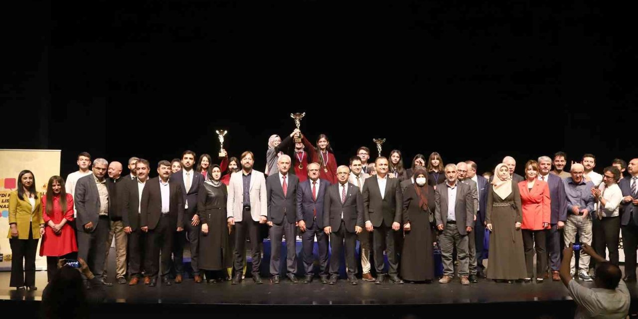 Haydi Konuş Bakalım Münazara Yarışmasının Kazananları Belli Oldu