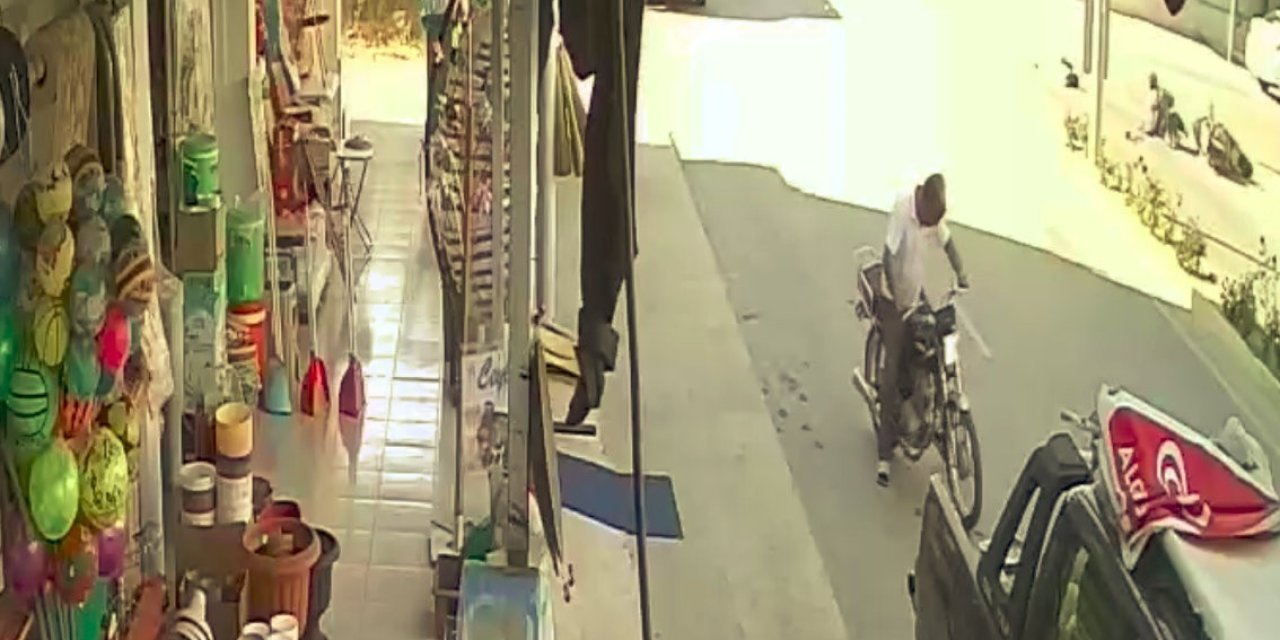 Kazada Yola Savrulan 3 Yaşındaki Çocuk Yaralandı