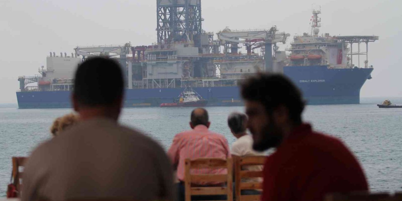 Türkiye’nin 4’üncü Sondaj Gemisi Vatandaşları Duygulandırdı