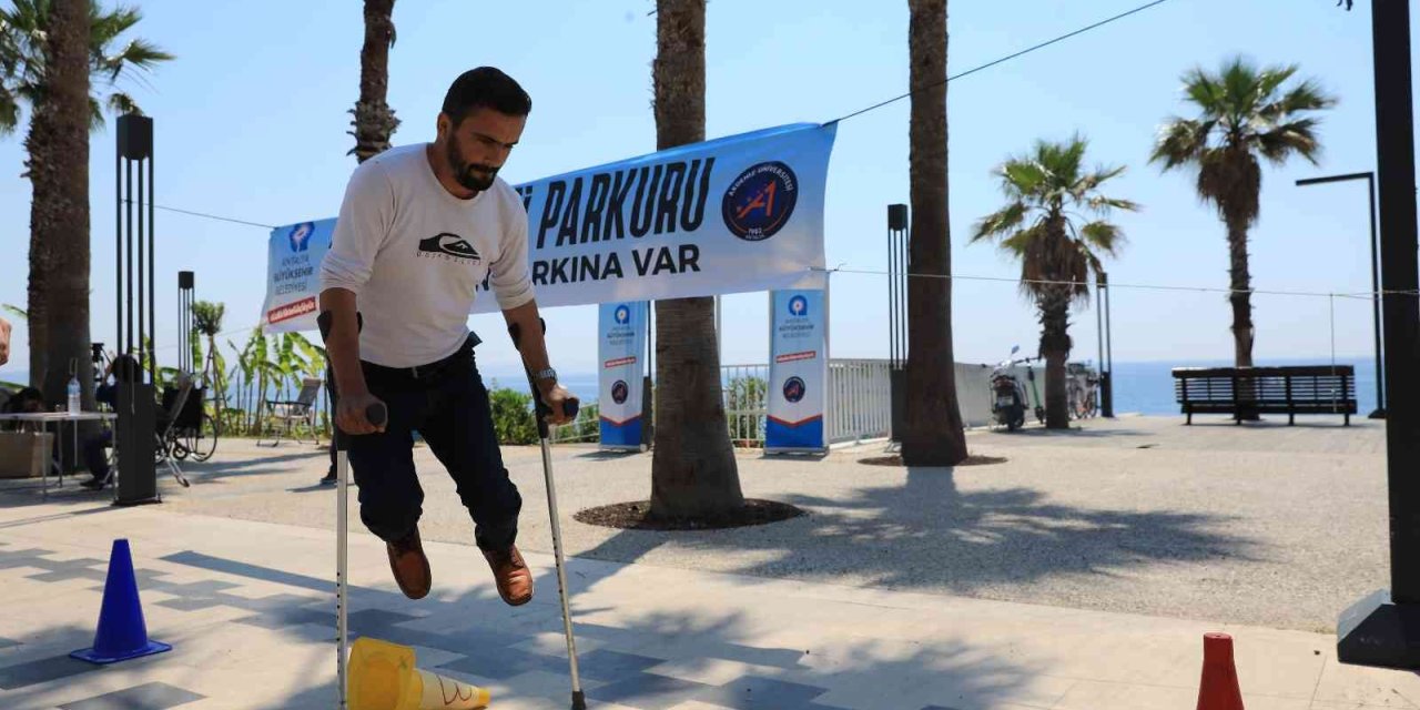 Sahilde Engelli Empati Parkuru