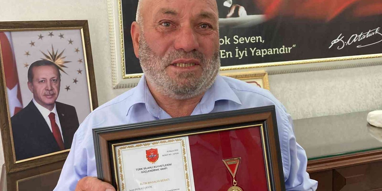 Vefalı Çiftçiyi Ağlatan Madalya