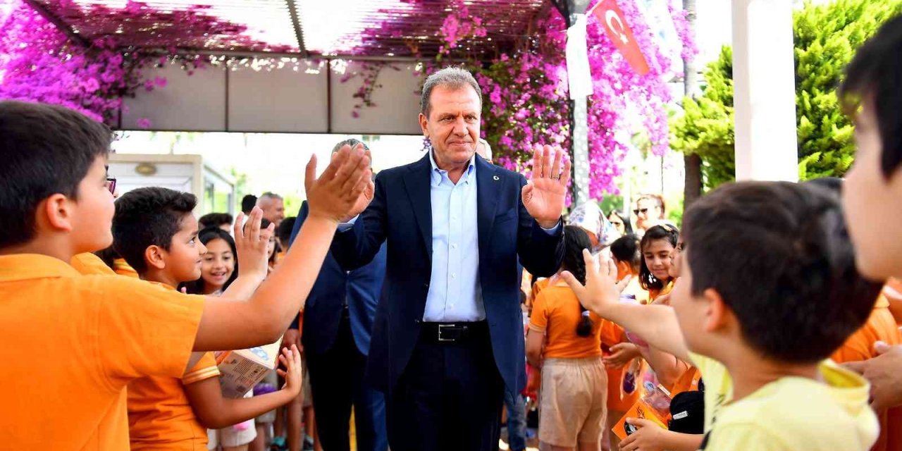 Başkan Seçer: "günümüzün En Büyük Hastalığı İnsanları Ötekileştirmek"