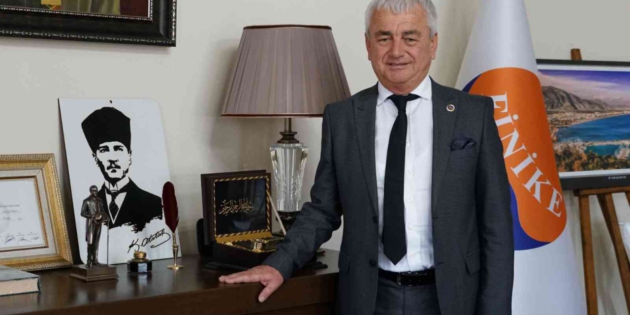 ’finike Altın Portakal Yağlı Güreşleri’ Yeniden Er Meydanında